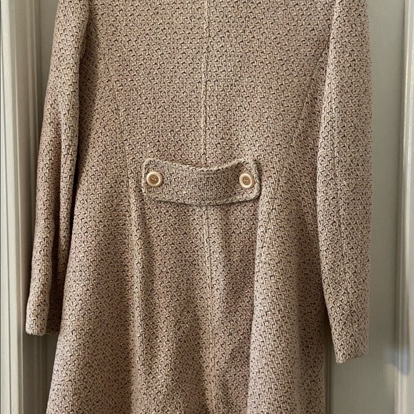 Pink herringbone coat - Picture 3 of 5